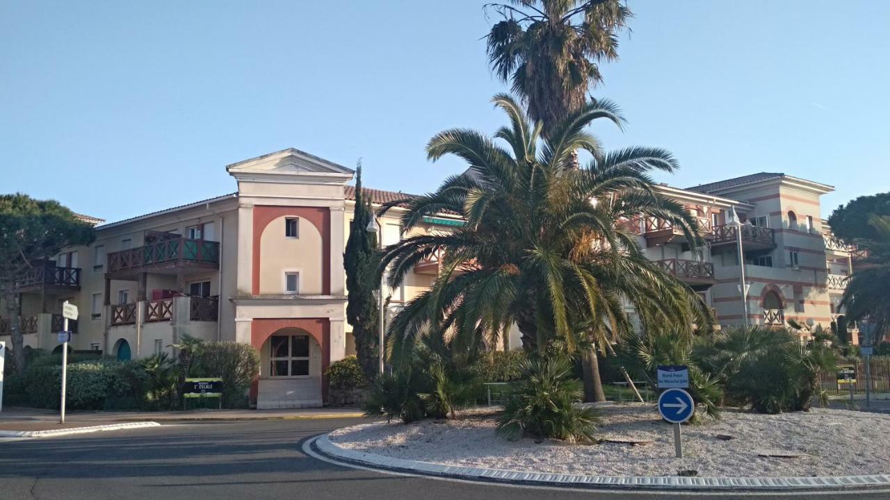 Au Coeur De Port Frejus - T2 30 M² - Tout A Pied Exterior photo